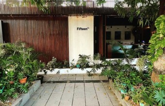Enjoy Comfort and Beauty at Fifteenth Cafe, Surabaya